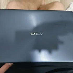 Asus vivobook