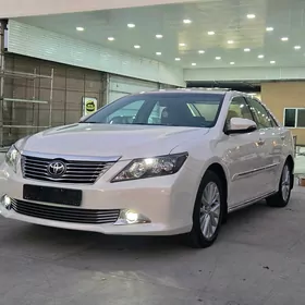Toyota Aurion 2017