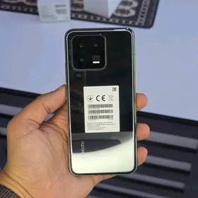 Mi 13 12/256gb