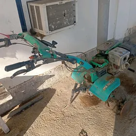 Traktor
