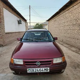 Opel Astra 1992