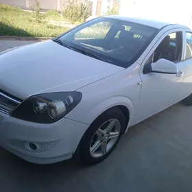 Opel Astra 2010