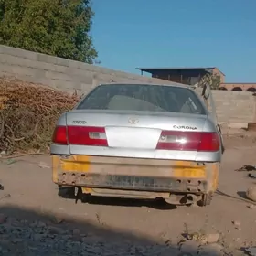 Toyota Corona 1999