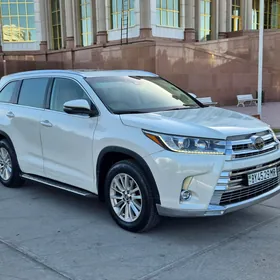 Toyota Highlander 2017