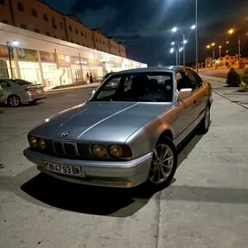 BMW 525 1989
