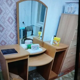 şkaf