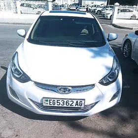Hyundai Elantra 2011