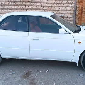 Toyota Vista 1995