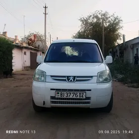 Peugeot 408 2004
