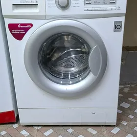 LG