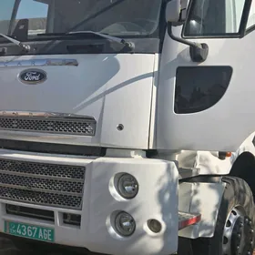 Ford Cargo 3535D 2013