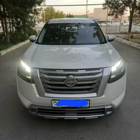 Nissan Pathfinder 2022