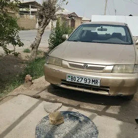 Mazda 323 1996