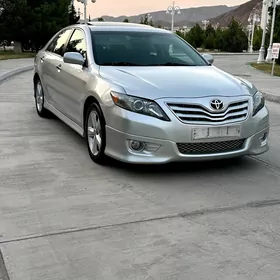 Toyota Camry 2010
