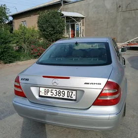 Mercedes-Benz E280 2003