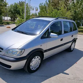 Opel Zafira 2003