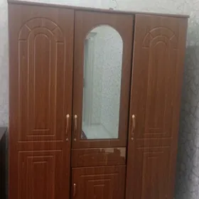 śkaf