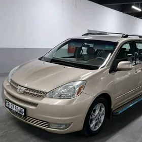 Toyota Sienna 2005