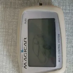 Macikar pult