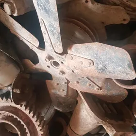 lopus kraz kamaz maz uaral