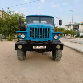 Ural 4320 1980