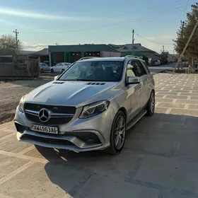 Mercedes-Benz ML350 2013