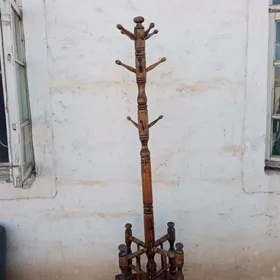 antikwar 4 ayakly weşylka