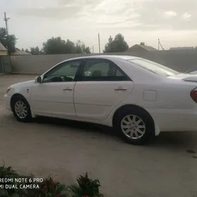 Toyota Camry 2005