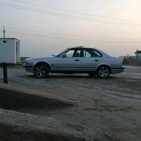 BMW 535 1990