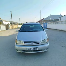 Toyota Sienna 2002