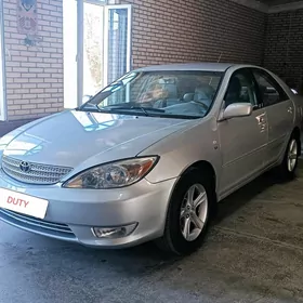 Toyota Camry 2003