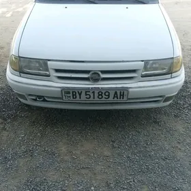 Opel Astra 1993
