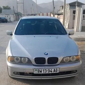 BMW E39 2003