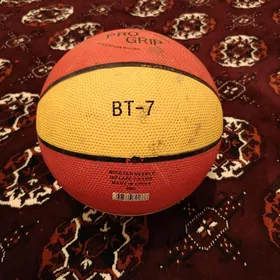 Basketball topy