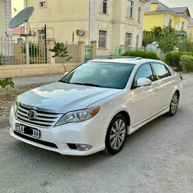 Toyota Avalon 2011