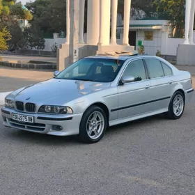 BMW E39 2003