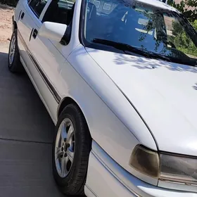 Opel Vectra 1992