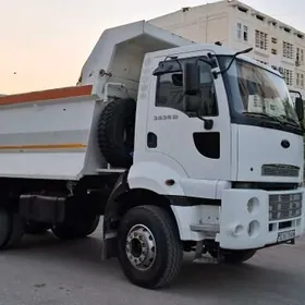 Ford Cargo 3535D 2014