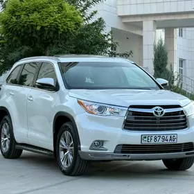 Toyota Highlander 2016