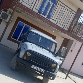 UAZ 469 1999