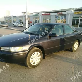 Toyota Camry 1999