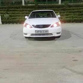 Toyota Camry 2005