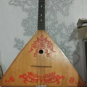 Балалайка