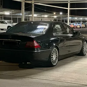 Mercedes-Benz S-Class 2002