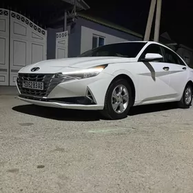 Hyundai Elantra 2021