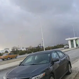 Toyota Camry 2010