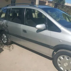 Opel Zafira 2002