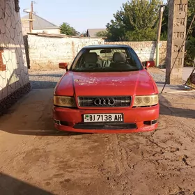 Audi 90 1990