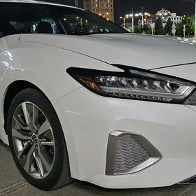Nissan Maxima 2021