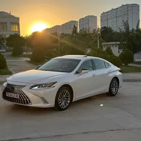 Lexus ES 350 2024